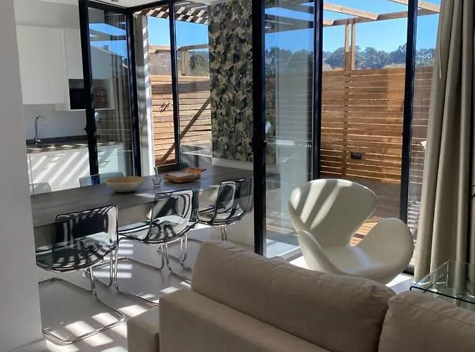 ヴィラ Mardesia サンシェンショ